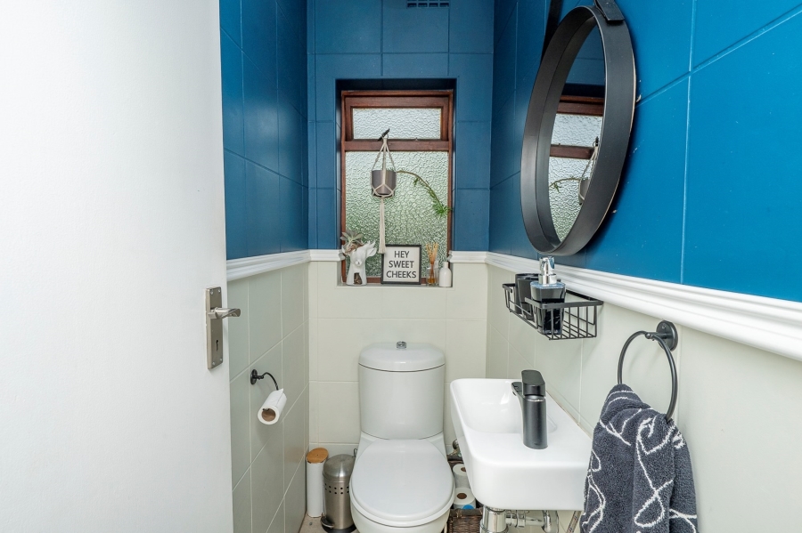 3 Bedroom Property for Sale in Amanda Glen Western Cape